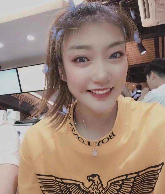 男女在床上操
